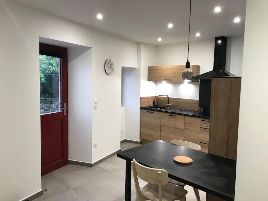 Maison Au Coeur De La Dolce Via Et Via Rhona Beauchastel Eksteriør bilde